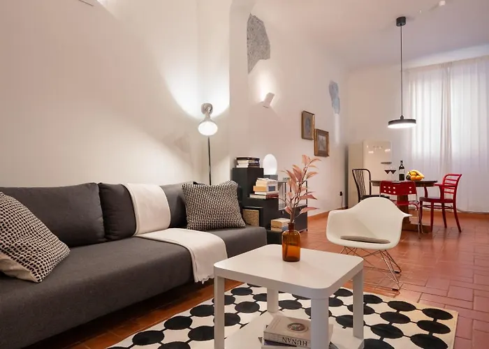 Vintage With Private Garden In * Florença