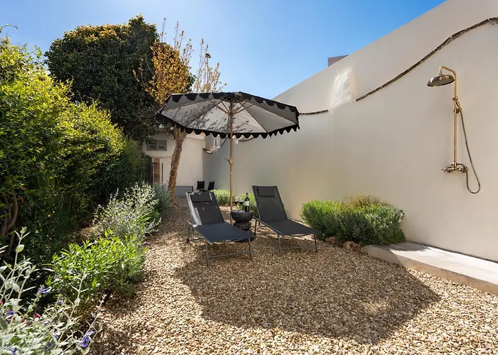 Apartamento Vintage With Private Garden In Florença